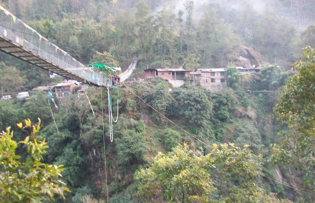 Bungee jumping in nepal (15)