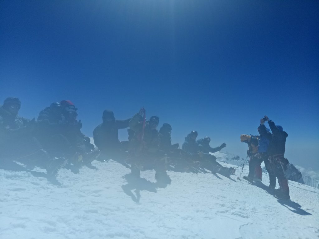 Mera peak (85)