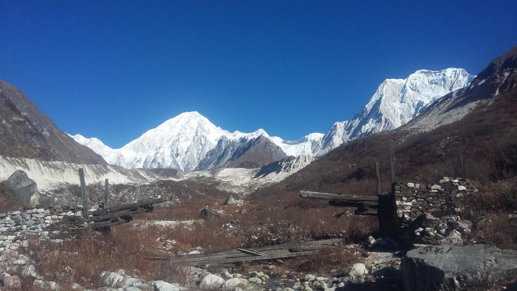 Manaslu trek combined tsum valley trek 1