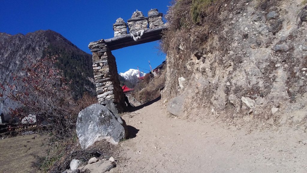 Manaslu trek combined tsum valley trek 4