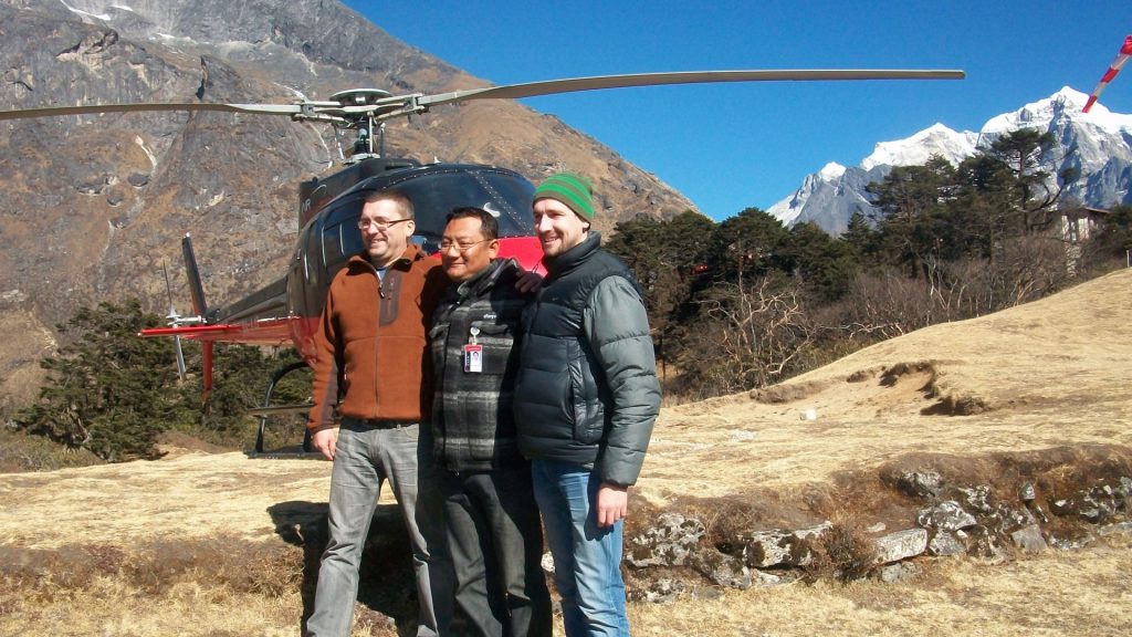 Mount everest helicopter tour 6