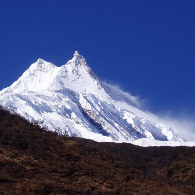 Mount manaslu helicopter tour 3