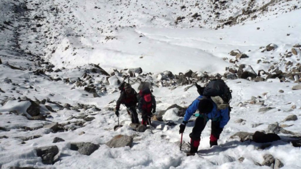 Naya kanga peak climbing 1