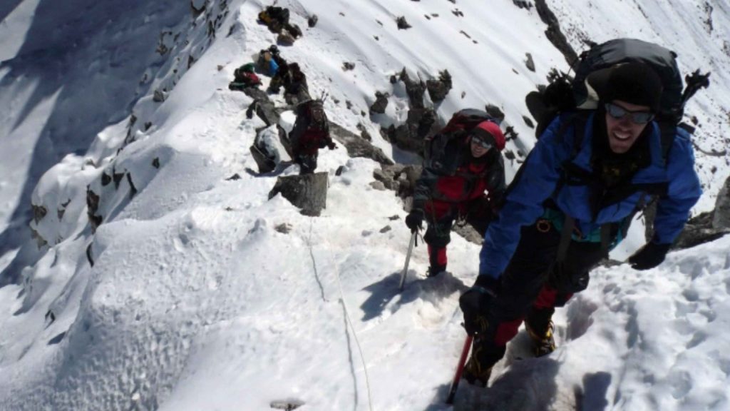 Naya kanga peak climbing 10