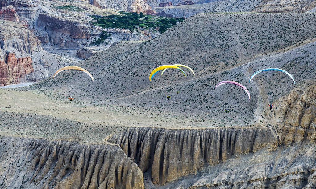 Paragliding (1)