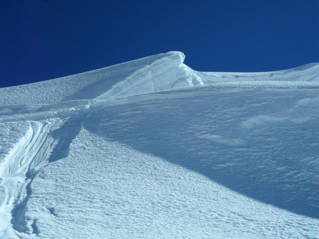 Larke peak (203)