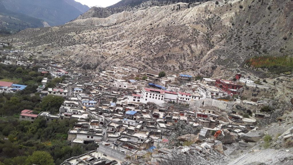 Upper mustang trek in drive out (16)