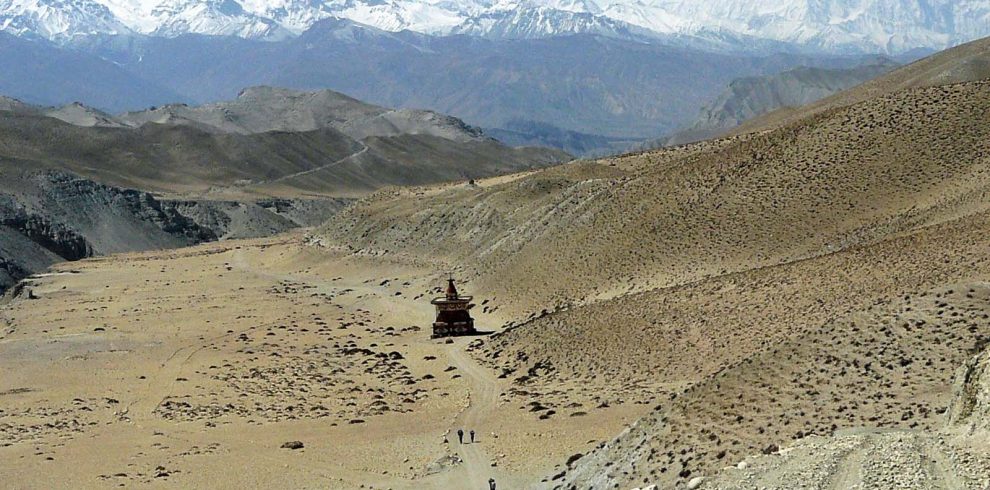 Upper mustang trek in helicopter fly out (9)