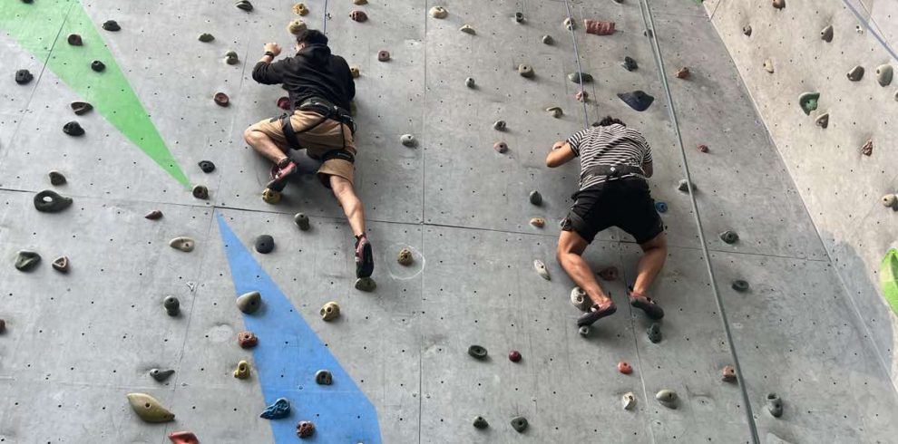 Wall climbing 02