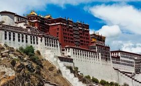 Tibet is open from Nepal